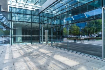 Commercial Window Glass Repair